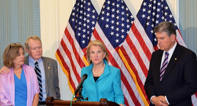 04.27.2016-Jessie27s-Law-Press-Conference-650x350